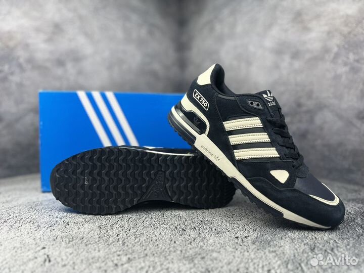 Кроссовки демисезонные мужские Adidas ZX 750