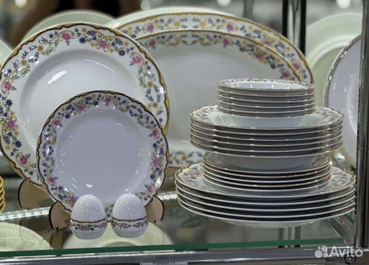 Набор столовой посуды