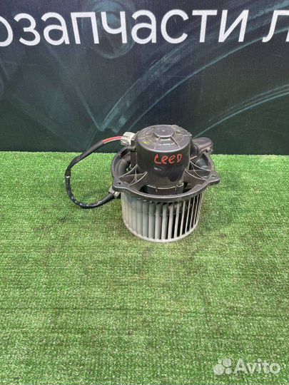 Моторчик печки Kia Ceed 2006-2012