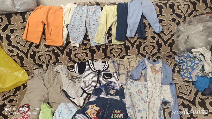 Отдам пакет вещей