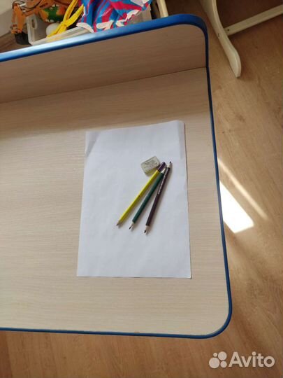 Детский стол