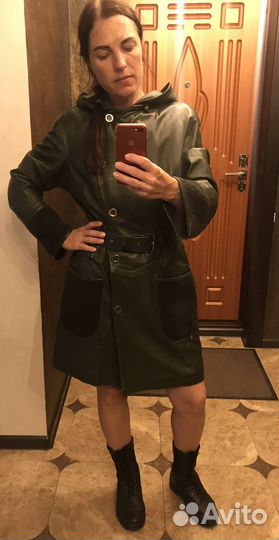 Плащ женский