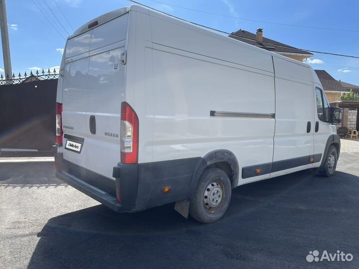 Peugeot Boxer цельнометаллический, 2012