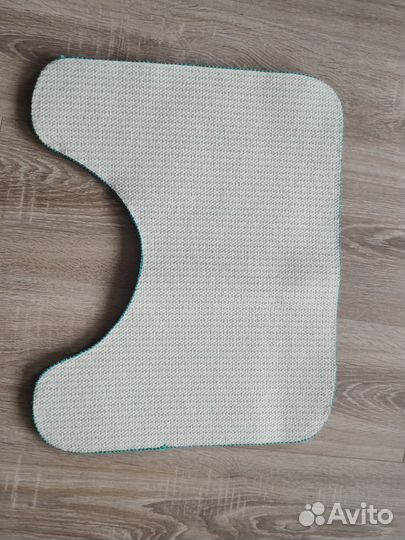 Новый бирюзовый коврик для туалета