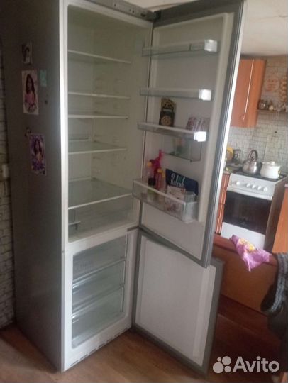 Холодильник бу