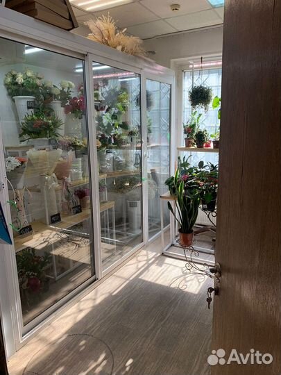 Готовый бизнес цветочный магазин