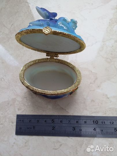 Шкатулка для мелких украшений