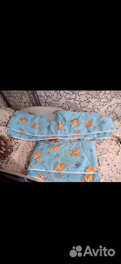 Бортики в кроватку