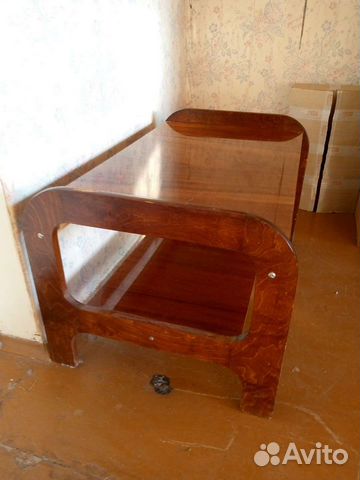 Столик журнальный