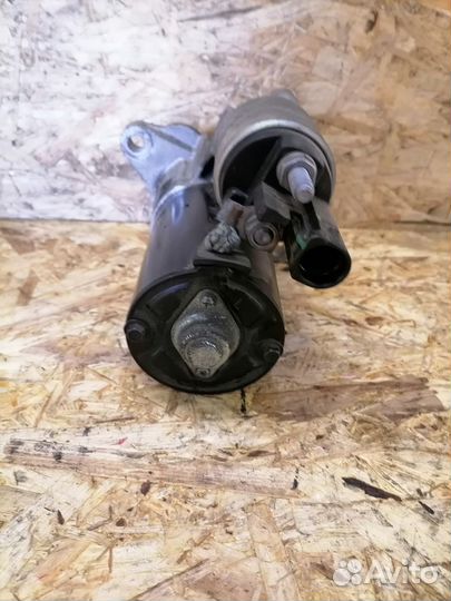 Стартер Volkswagen Touran 1.4T BMY,BLG