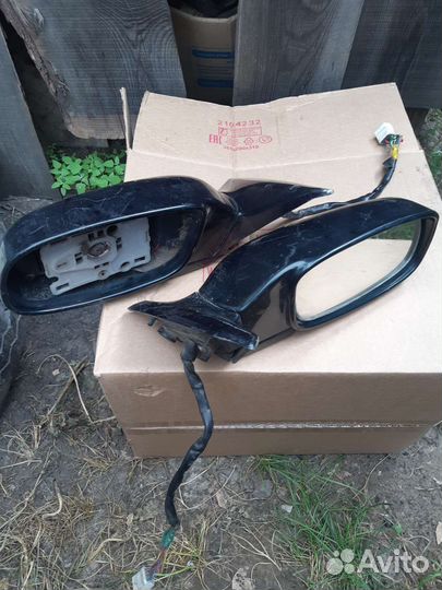 Продам зеркала карина ед st 202