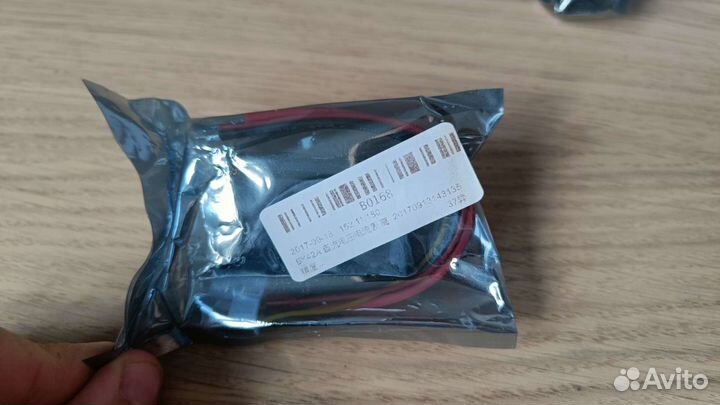 Вольтамперметр 0-200В 0-10А