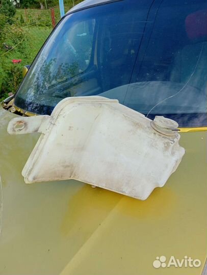 Продам бочек омывателя на Мерседес ML 163кв