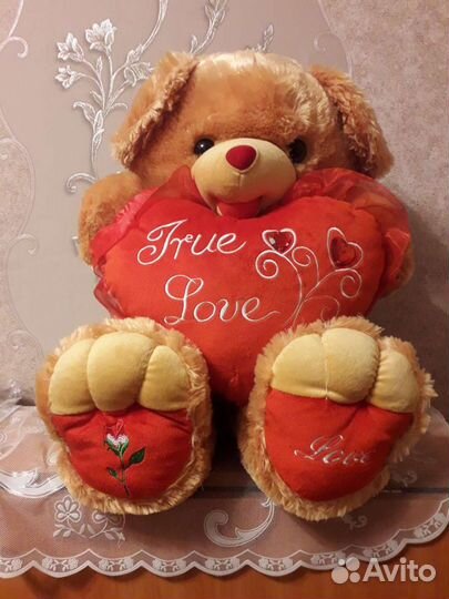 Плюшевый медведь