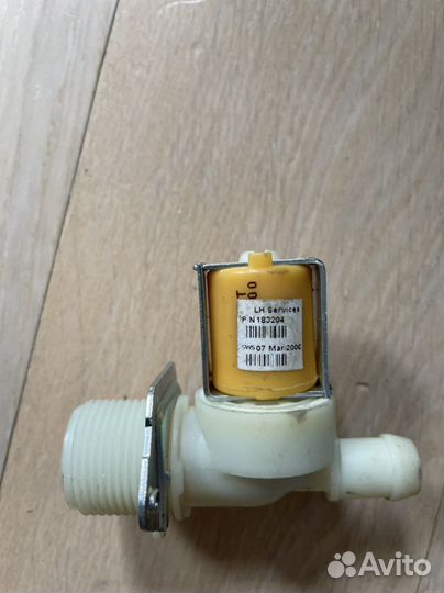 Клапан подачи воды в увлажнитель