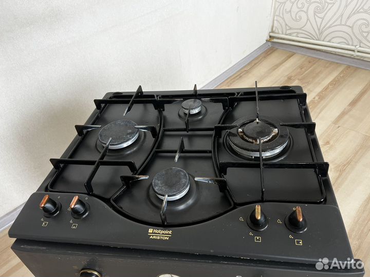 Газовая варочная панель Hotpoint Ariston