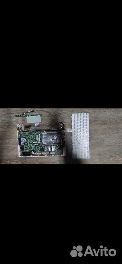 Нетбук Asus X101H