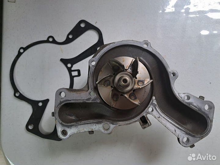 Помпа паджеро спорт