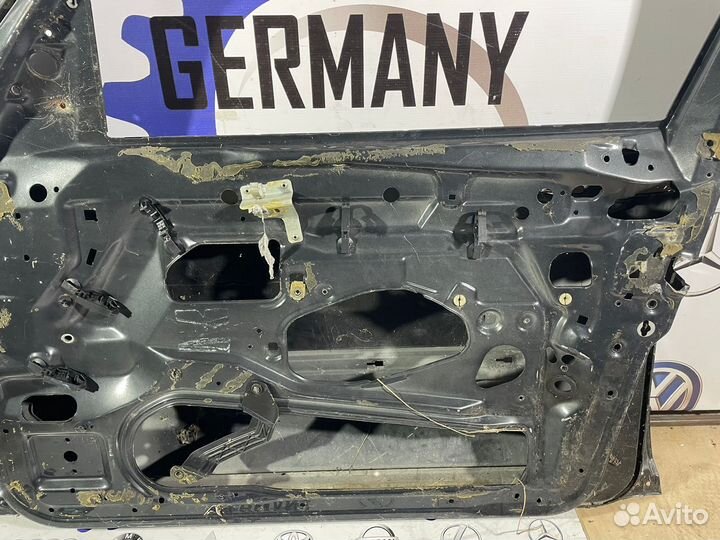 Дверь передняя правая Mercedes Benz W140
