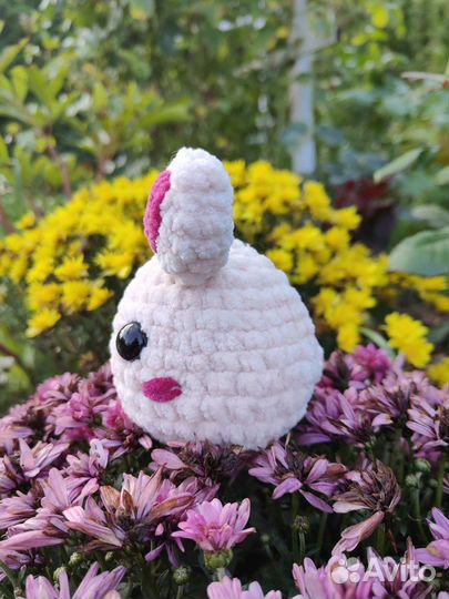 Вязаный зайчик игрушка