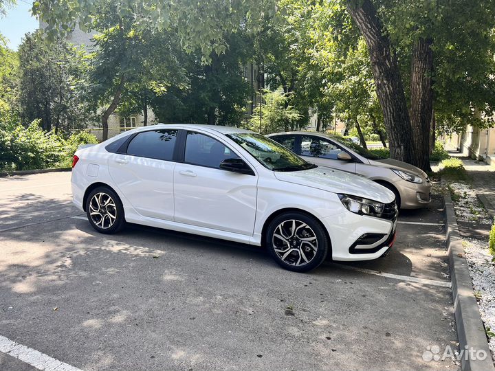 LADA Vesta 1.8 МТ, 2021, 18 000 км