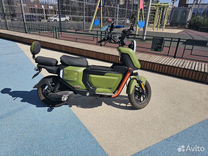 Электроскутер (электромопед) NIU UQI+Sport