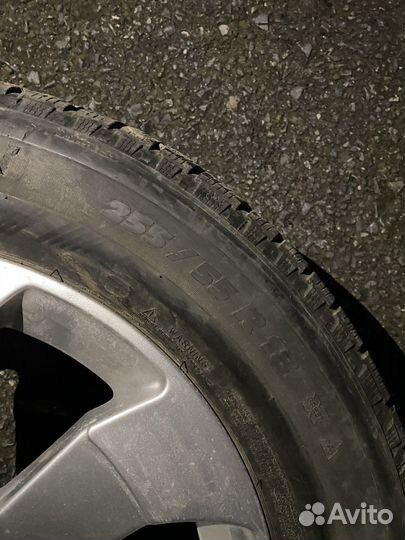 Комплект 255/55 r18 оригинал Mercedes летние