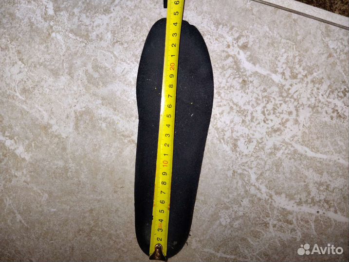 Коньки хоккейные