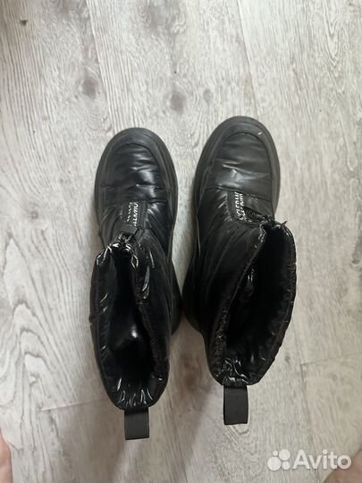 Ботинки женские зимние