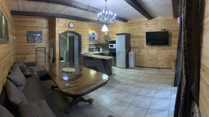 Таунхаус 235 м² на участке 1 сот.