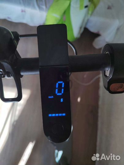 Самокат взрослый электрический бу