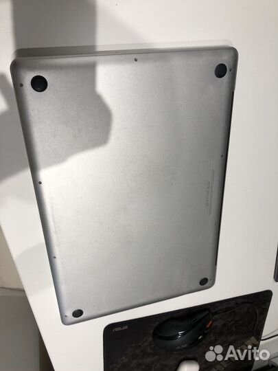 Apple MacBook Pro 17 2011 i7 16gb