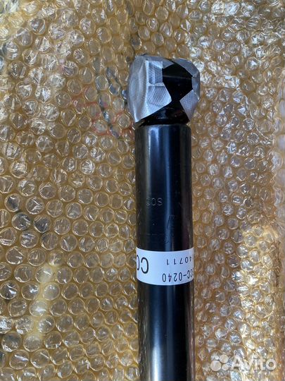 52610-SCC-024 амортизаторы Honda Mobilio Spike