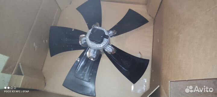 Осевой вентилятор ebmpapst A6D910-AA01-01