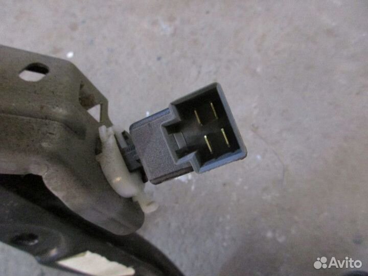 Педаль тормоза Kia Ceed 2012-2018 (МКПП 328003X100)