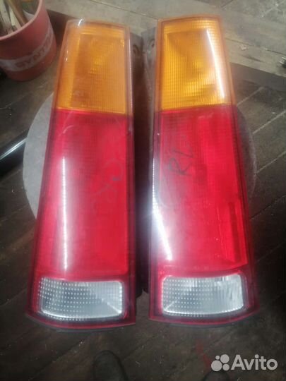 Фонари задние