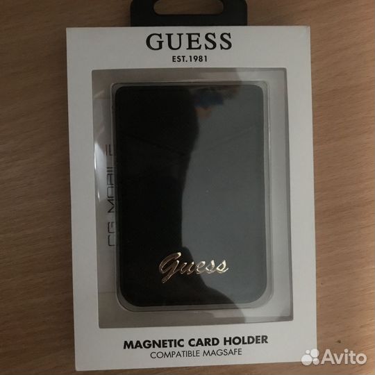 Кардхолдер guess magsafe