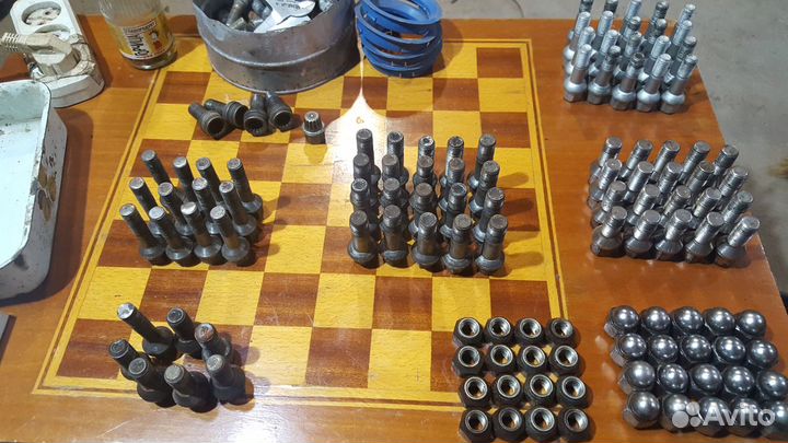 Болты и гайки колёс