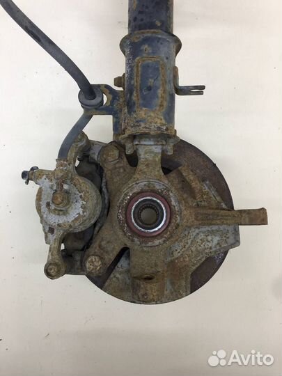 Кулак поворотный передний правый Chevrolet Aveo T250 2005-2011