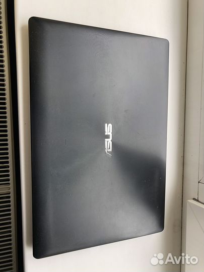 Ноутбук Asus X553M