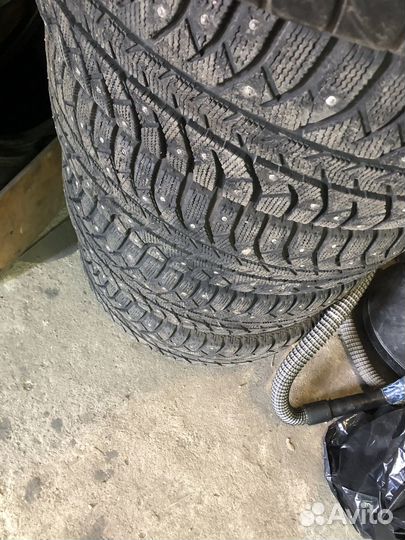 Bridgestone Ice Cruiser 7000 205/55 R16 91T