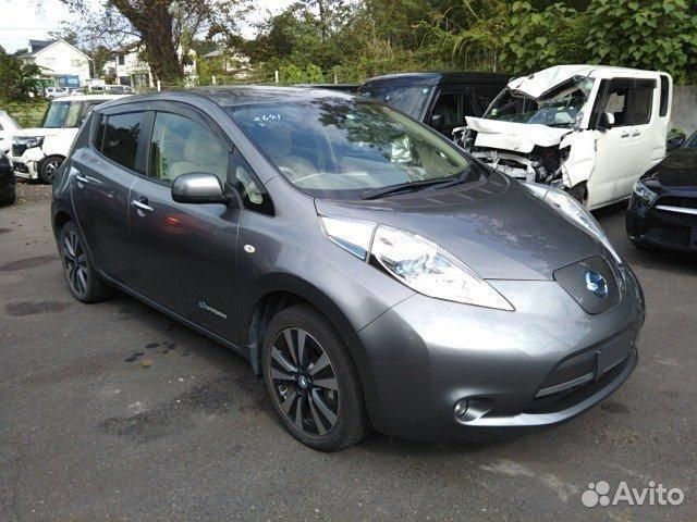 Nissan Leaf AT, 2015, 109 000 км