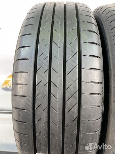 Bridgestone Alenza 001 215/60 R17 90V