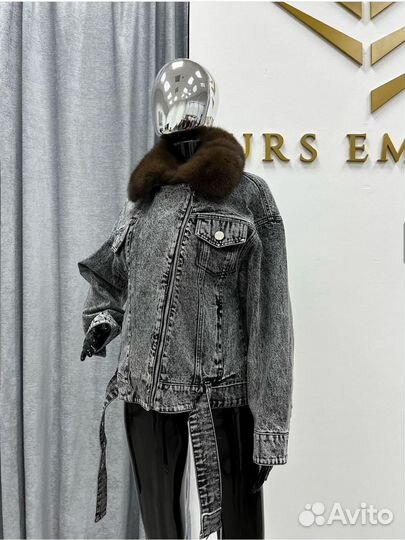 Джинсовая куртка с натуральным мехом песца
