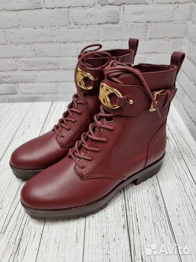 Женские ботинки Michael Kors kincaid laup bootie