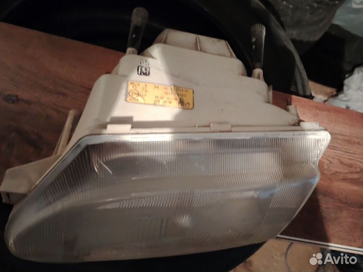 Фара передняя левая ваз 2114