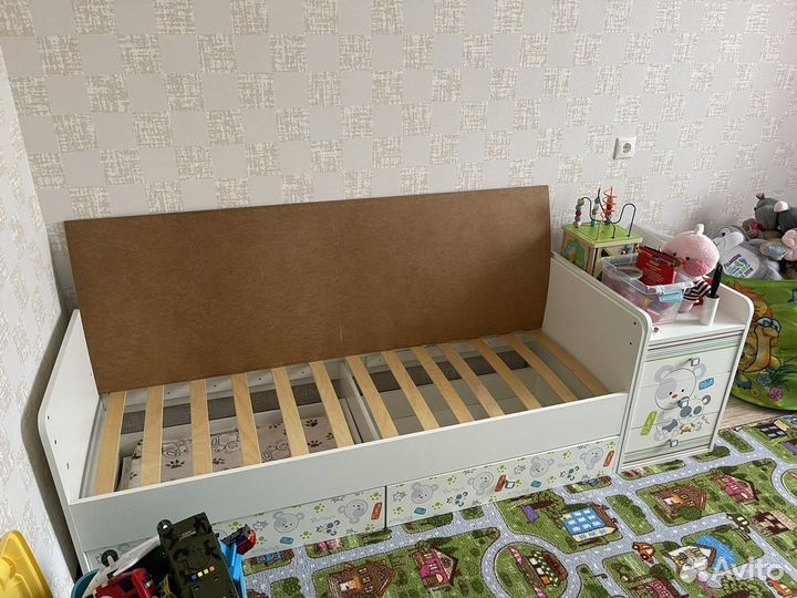 Кровать детская