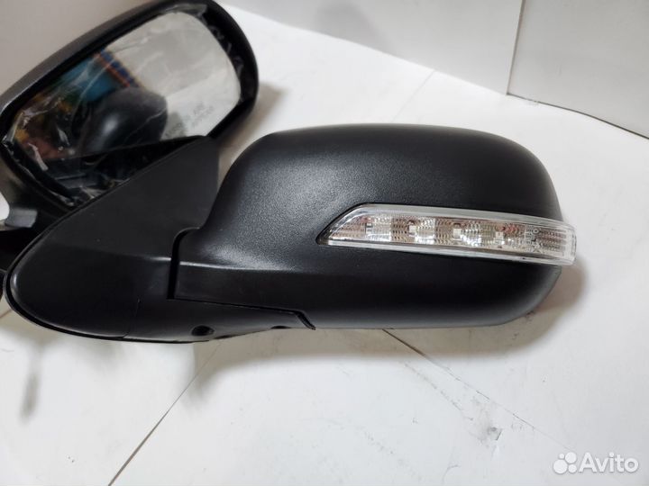 Зеркало боковое заднего вида с поворотником Нексия