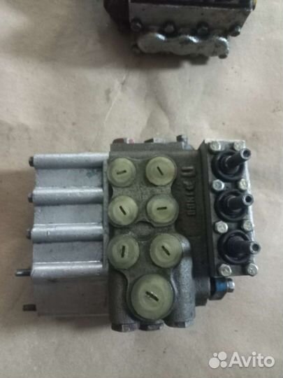 Тракторные запчасти бу