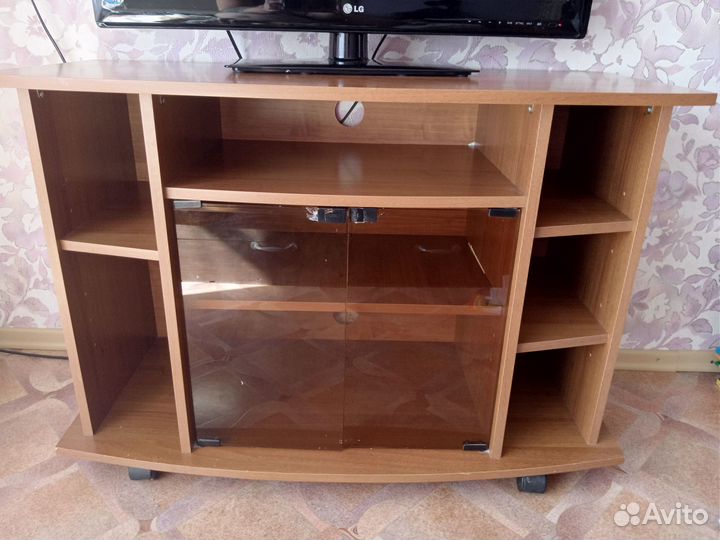 Тумба под тв